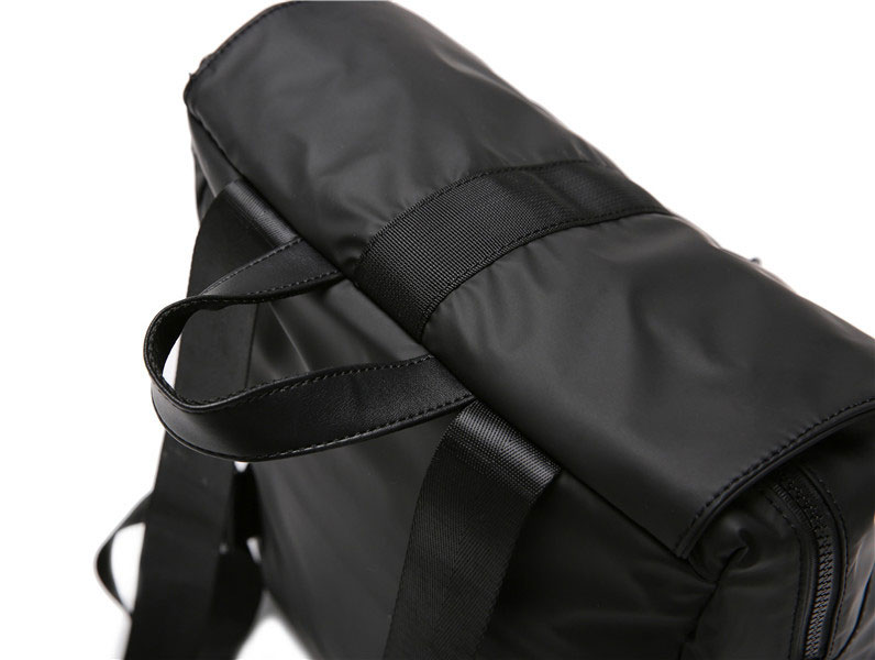 Classic Black Backpack – MIN